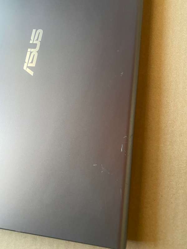 INTEL UHD GRAPHICS ASUS Vivibook X515EA i3 11th GEN 15.6` FHD|15.6`| 8 GB RAM|256 GB SSD|3.00GHZ